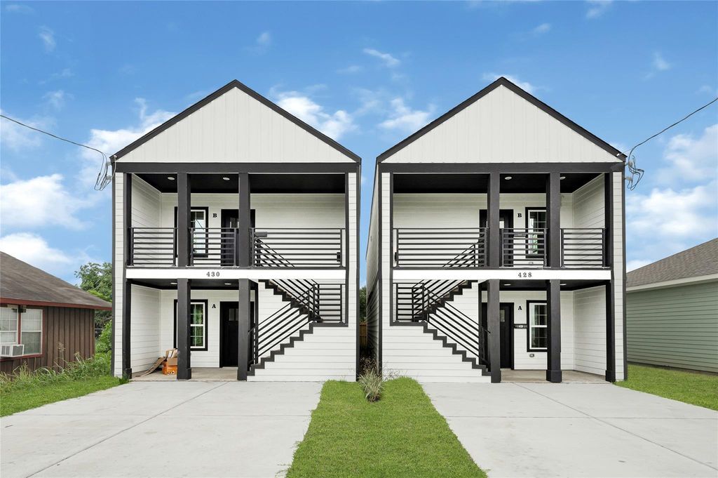 430 Rhode Island st, Houston, TX for Sale