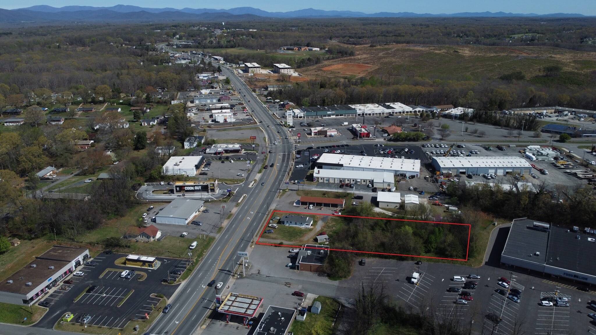 4831 S Amherst Hwy, Madison Heights, VA for Sale