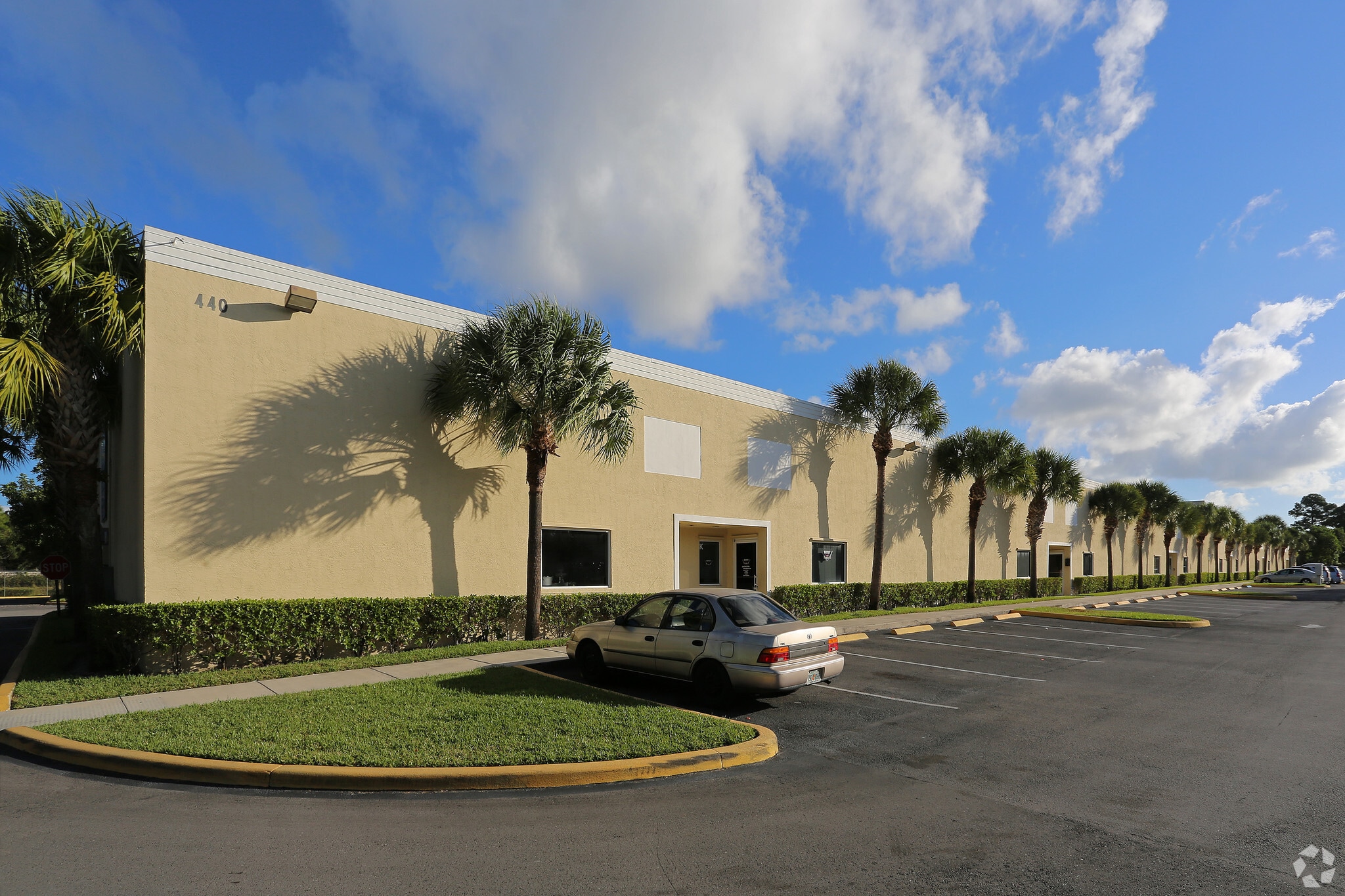 440 Tall Pines Rd, West Palm Beach, FL for Rent