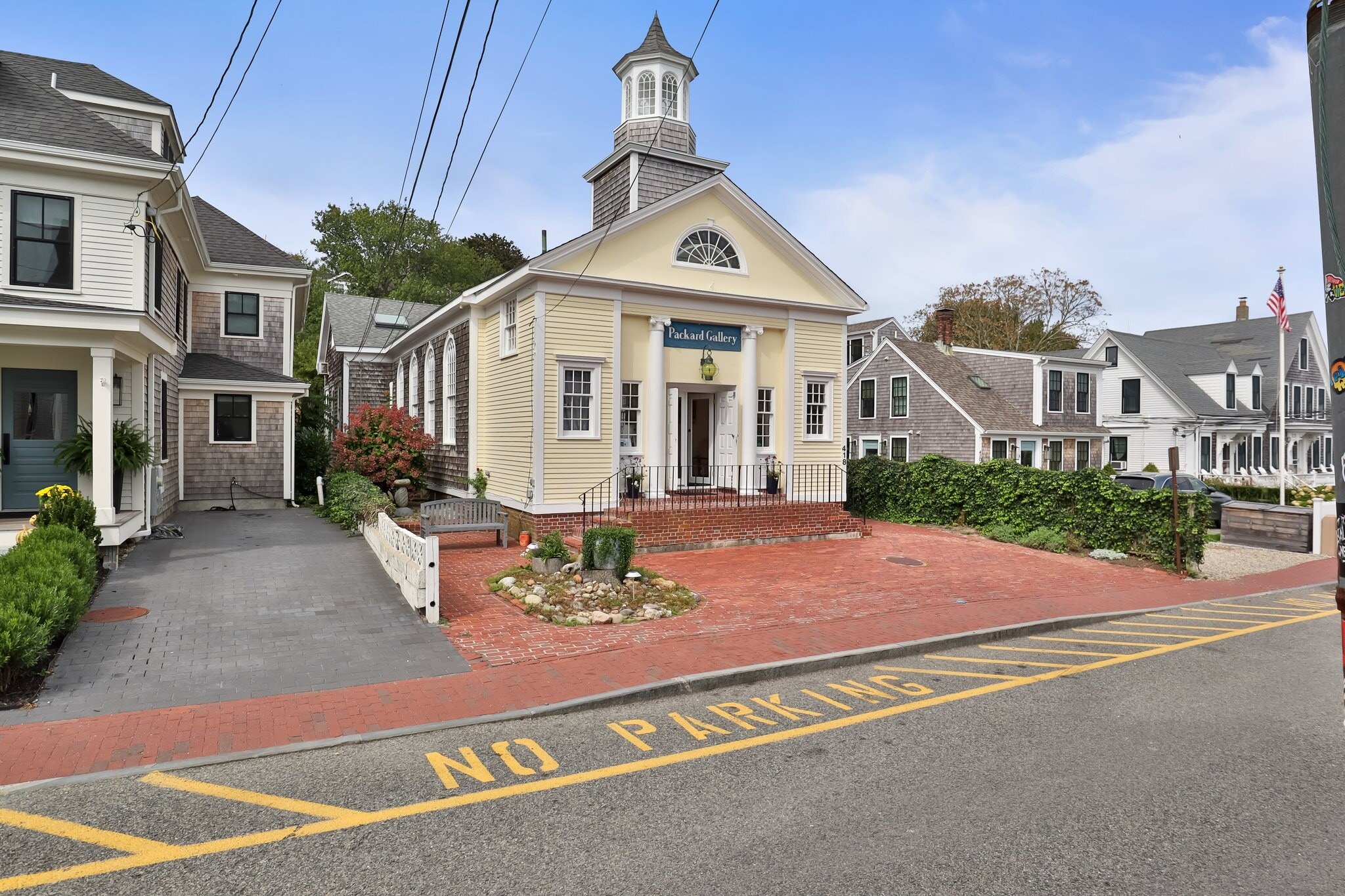 418 Commercial St, Provincetown, MA for Sale