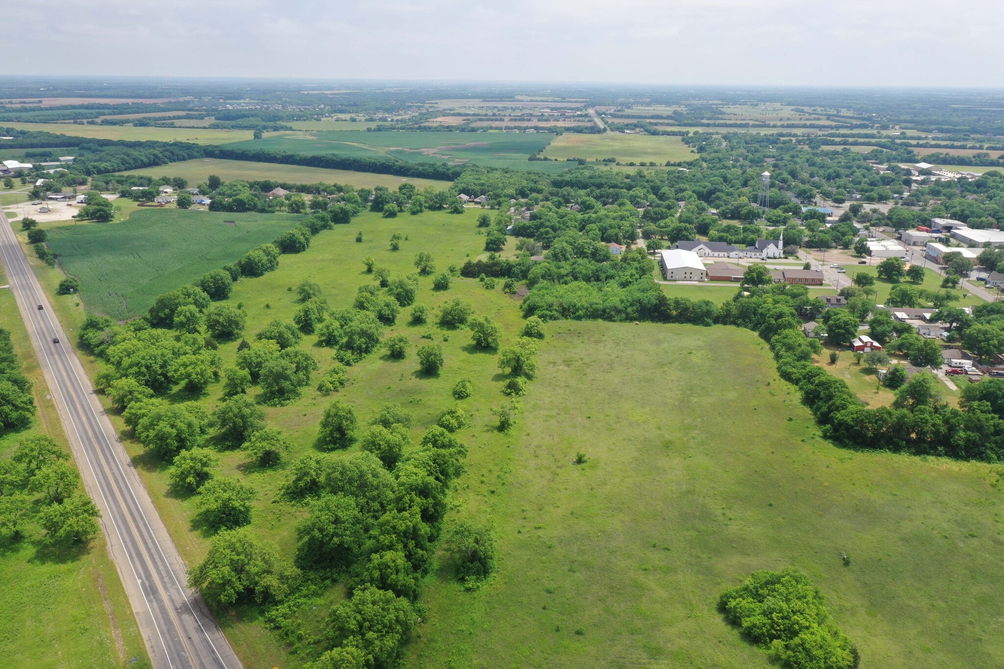 29.366 AC S Side Hwy 69 At 121, Trenton, TX for Sale