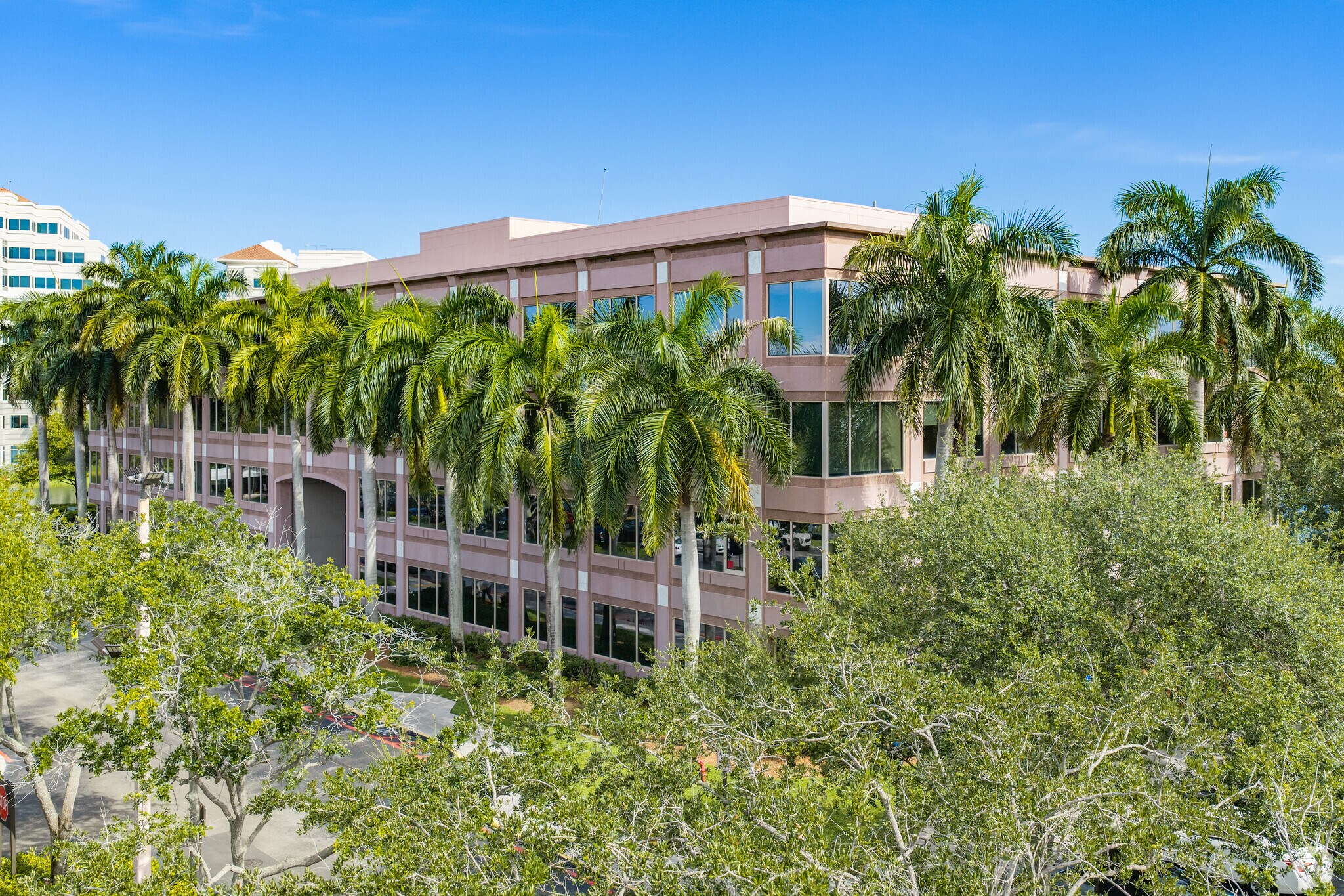 8201 Peters Rd, Plantation, FL for Rent