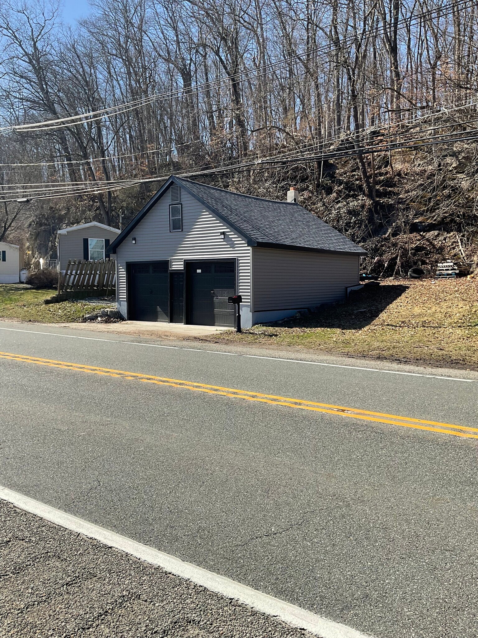 208 Woodside Ave Newton, NJ 07860 Flex Property for Sale on