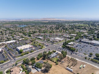 Parkway Trails Shopping Center Parkway Trails Shopping Center