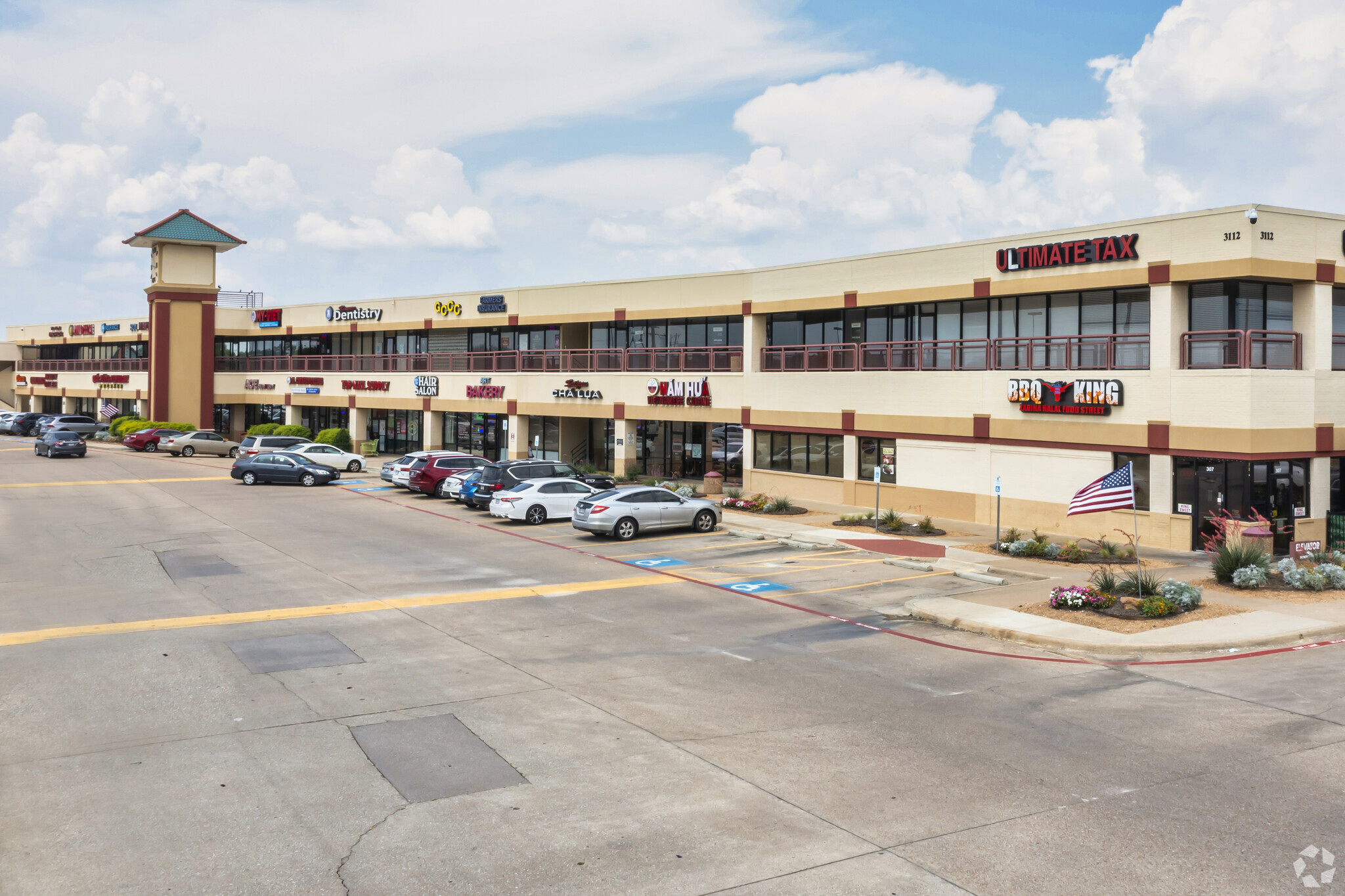 3112-3212 N Jupiter Rd, Garland, TX for Rent