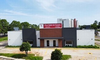 Houston, TX Storefront - 307 N Sam Houston Pky W