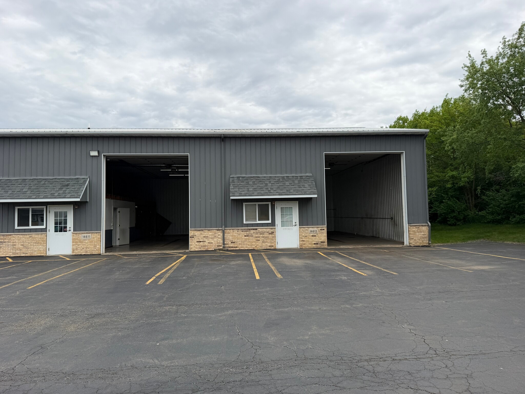 14611 W Edison Dr, New Lenox, IL for Rent