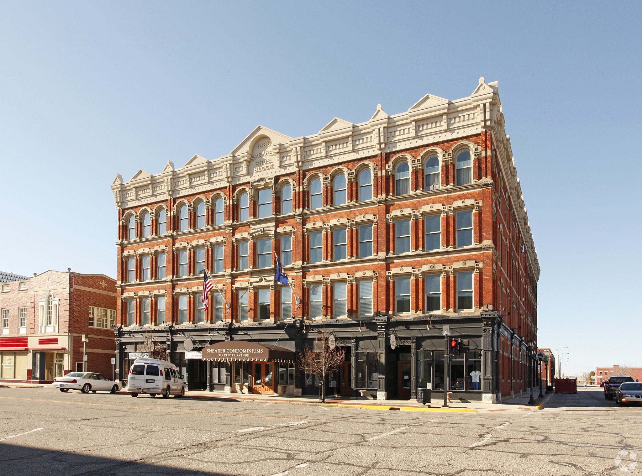 311-321 Center Ave, Bay City, MI for Sale