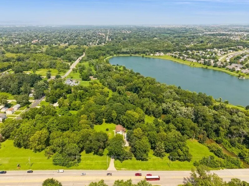 4224 E University Ave, Des Moines, IA for Sale
