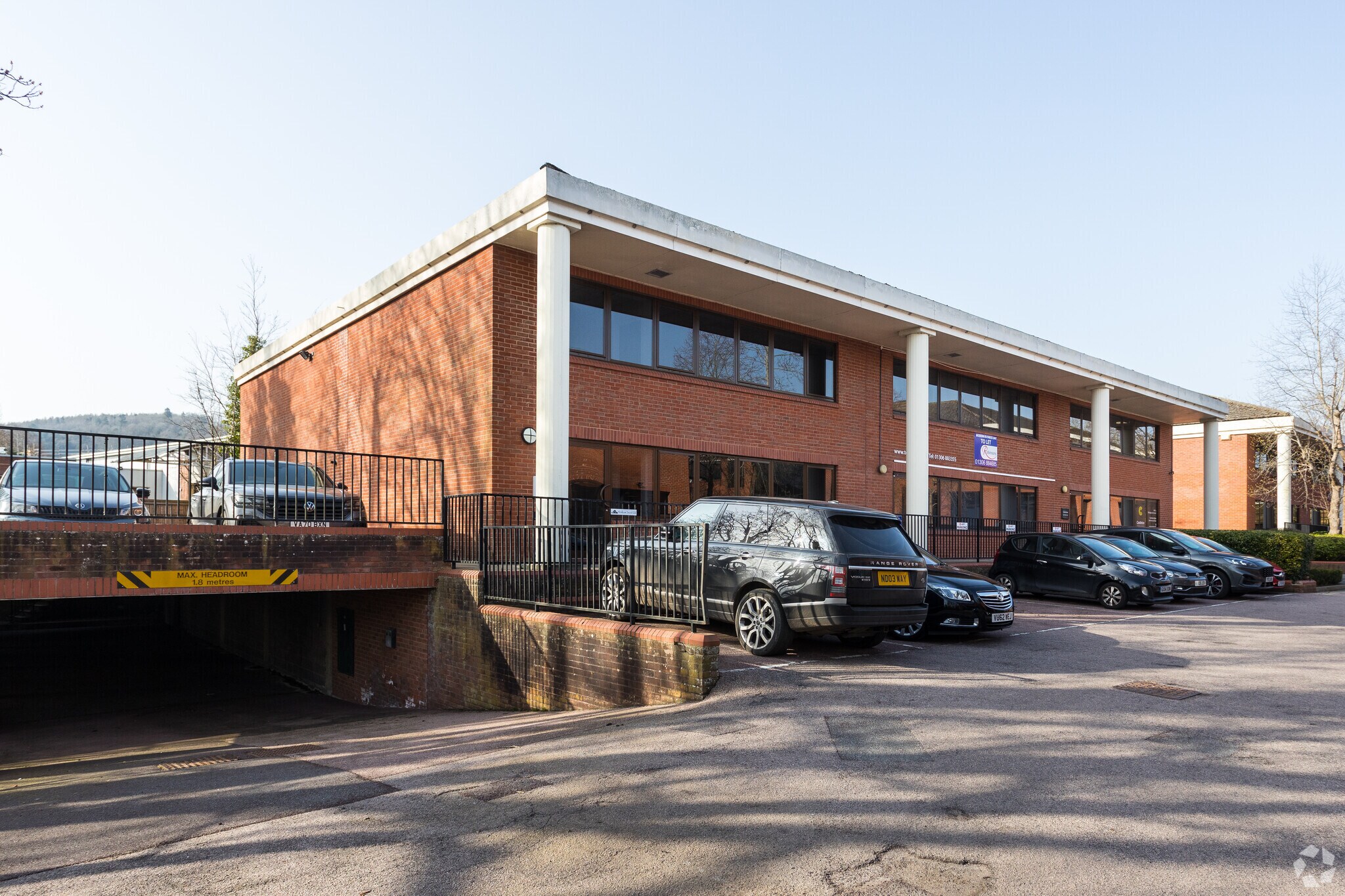 Station Rd, Dorking, SRY for Rent