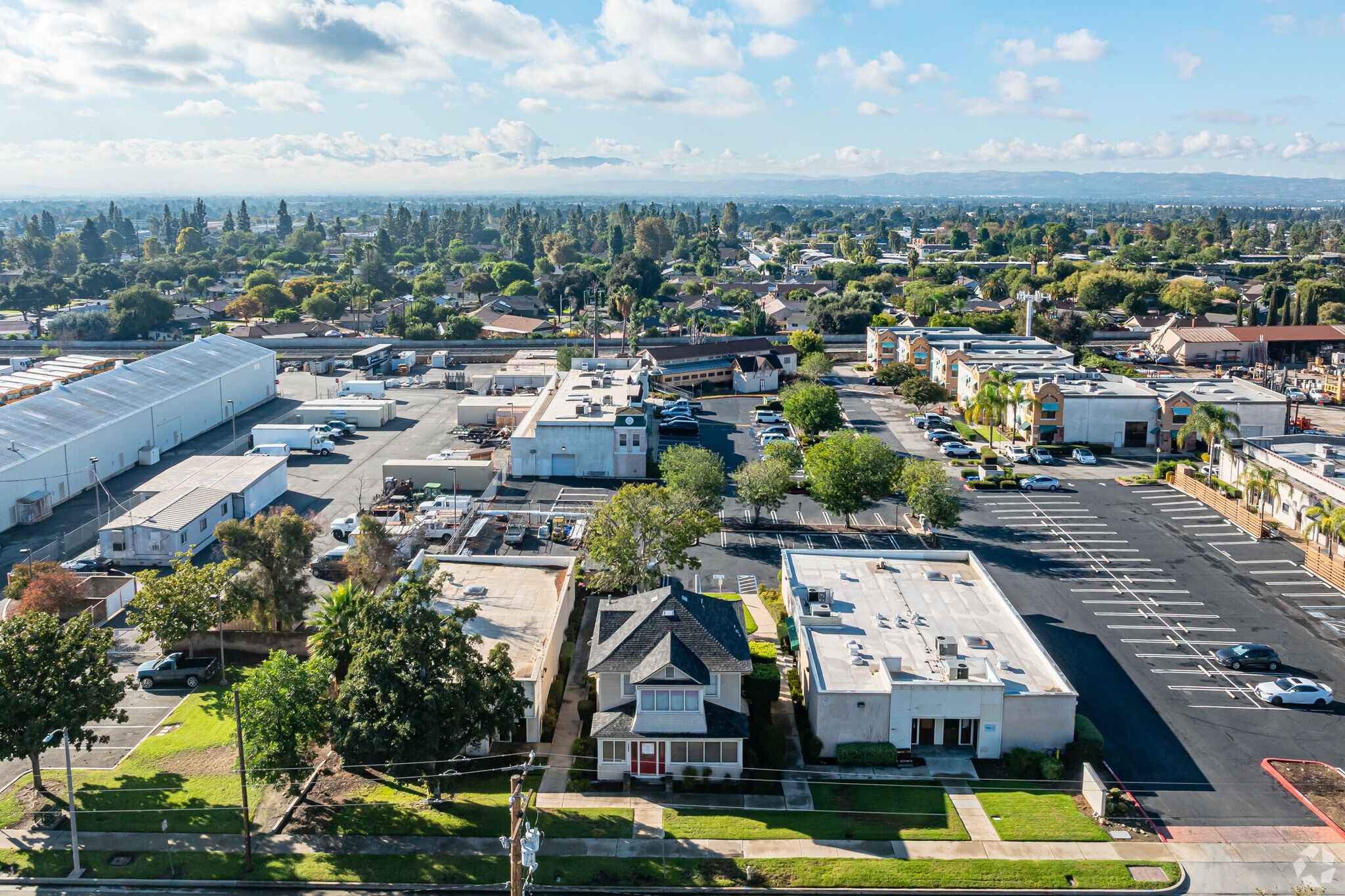 , Upland, CA for Sale