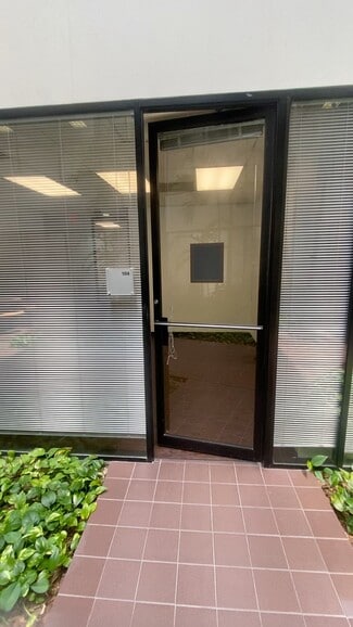 Houston, TX Office, Office/Medical - 222 Pennbright Dr