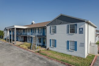 Grand Prairie, TX undefined - 2718 Sherman St