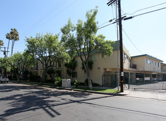 Encino, CA Apartments - 5130 Yarmouth Ave