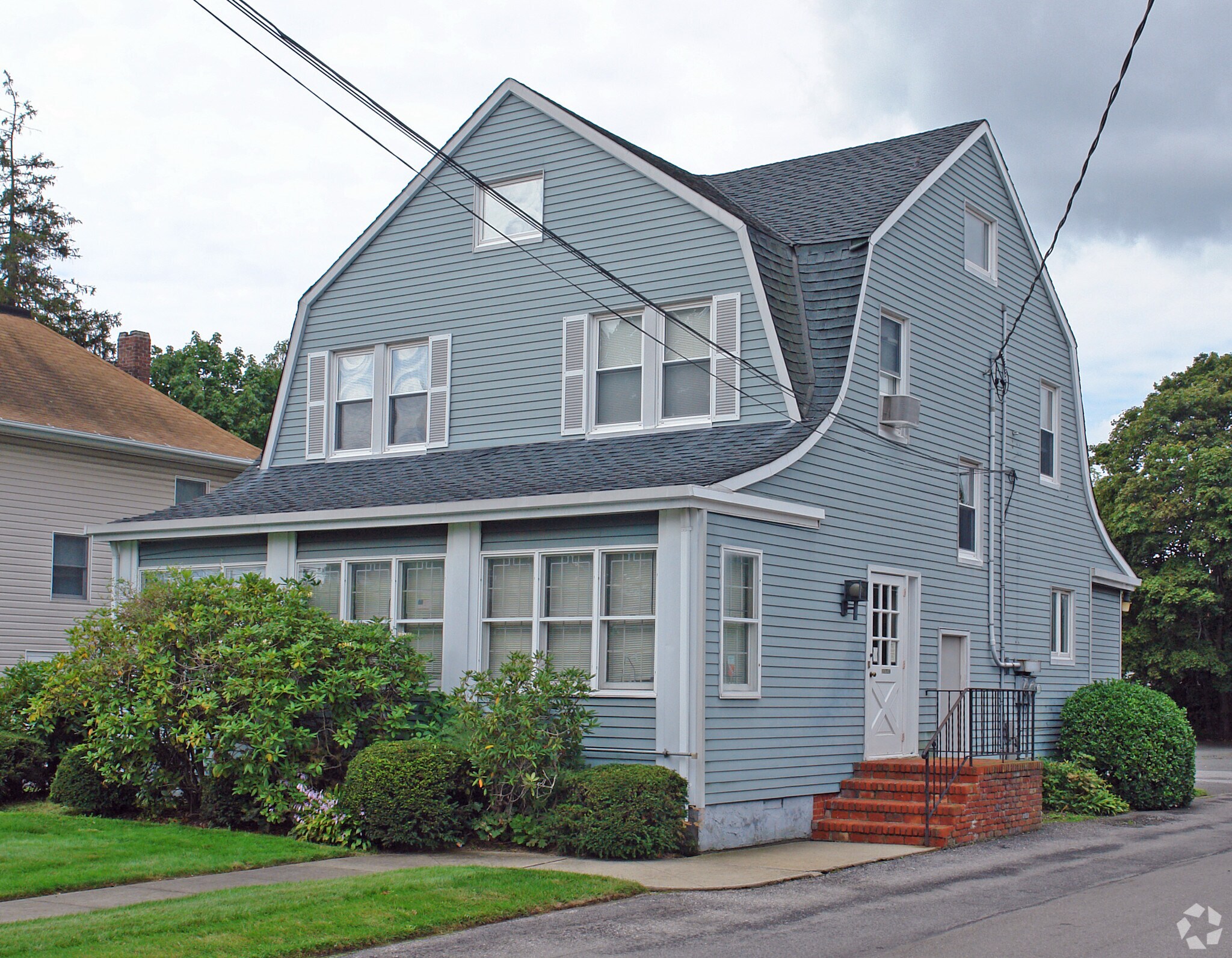 144 N Ocean Ave Patchogue, NY 11772 Office Property for Lease on