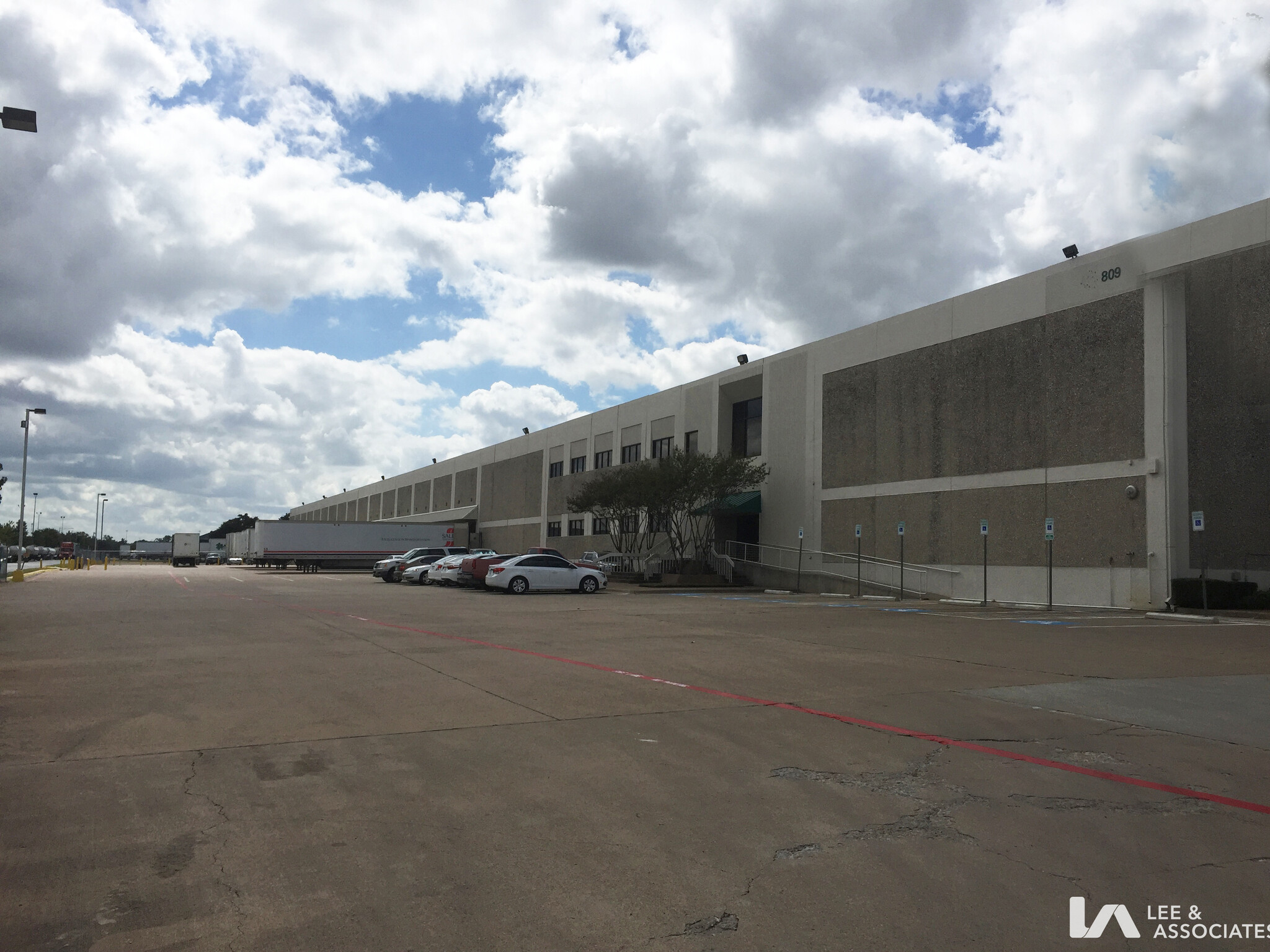 807-809 110th St, Arlington, TX for Rent