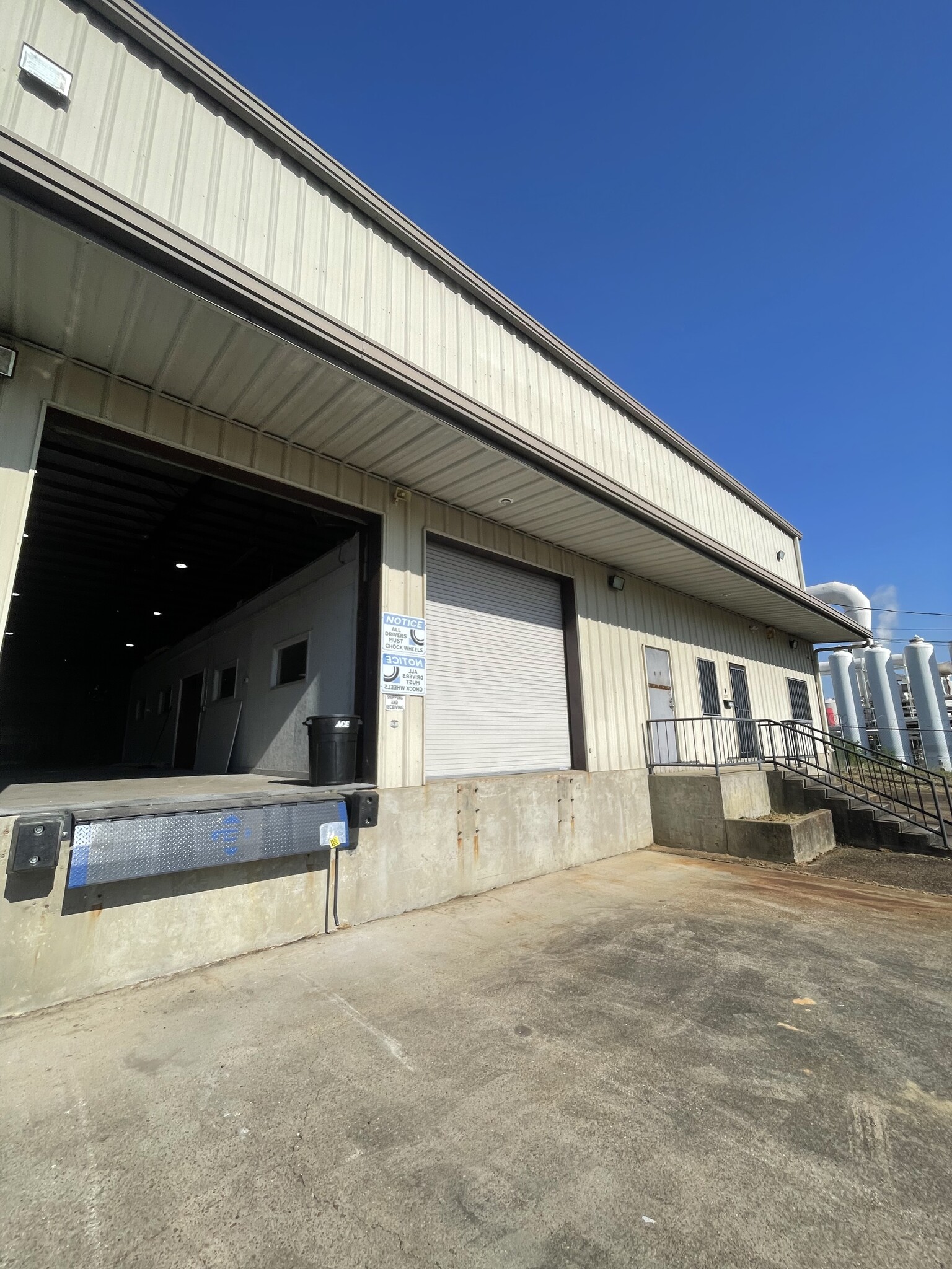 337 Industrial Dr, Jackson, MS for Rent