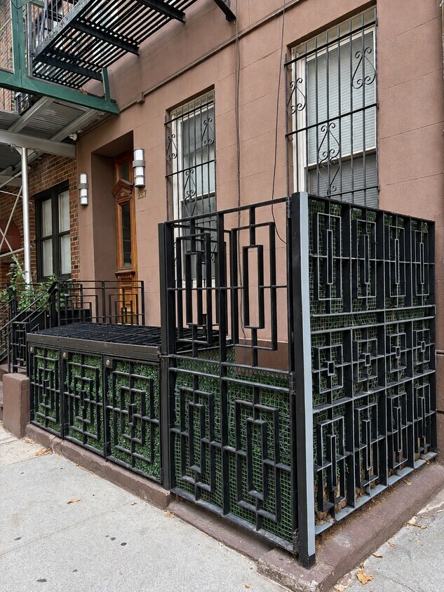 237 E 12th St, New York, NY for Rent