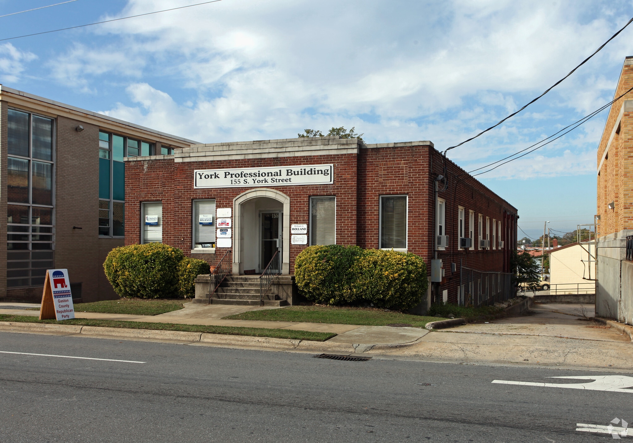 155 S York St, Gastonia, NC for Sale