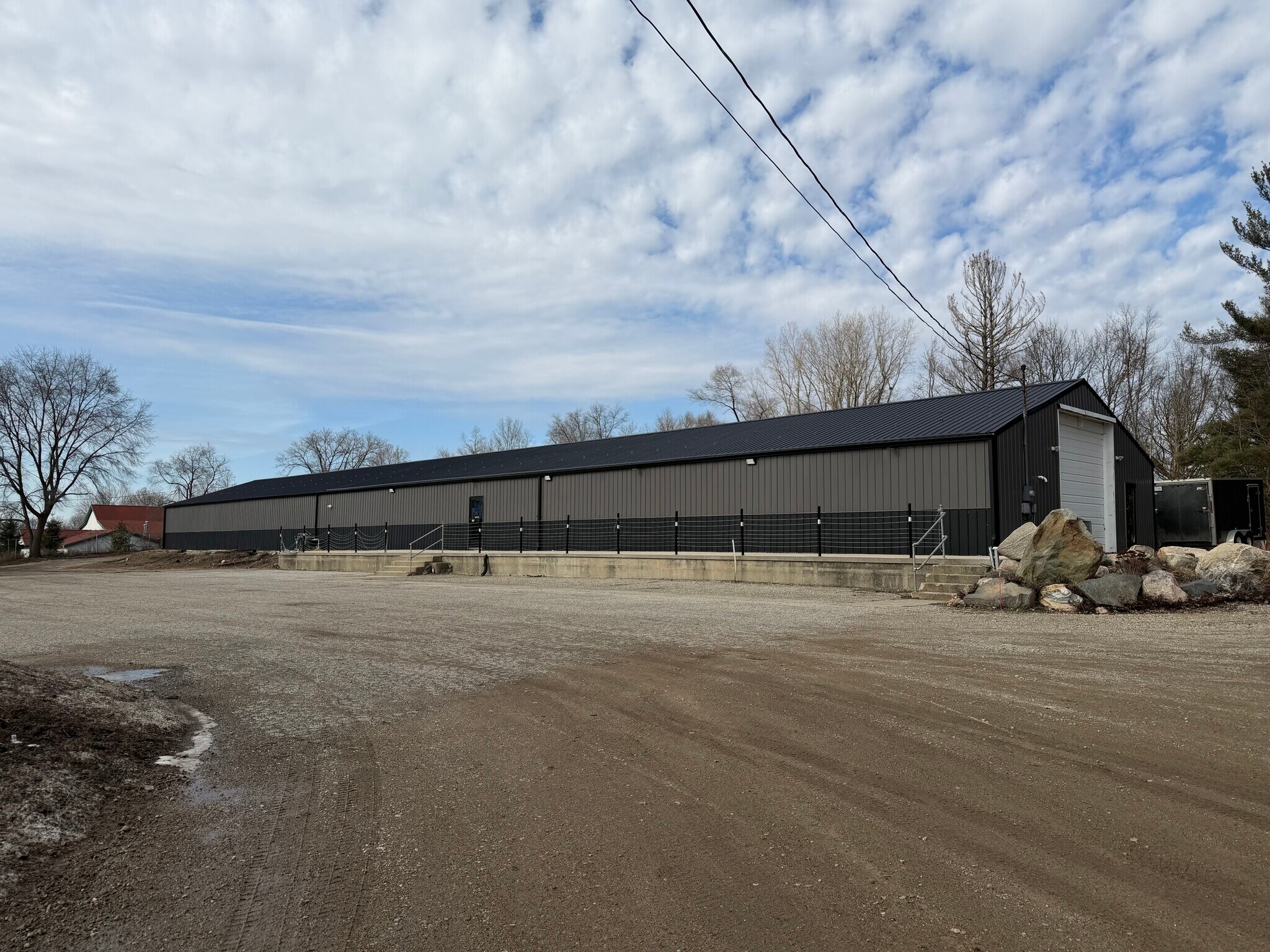 8325-8327 Belding Rd NE, Rockford, MI for Rent