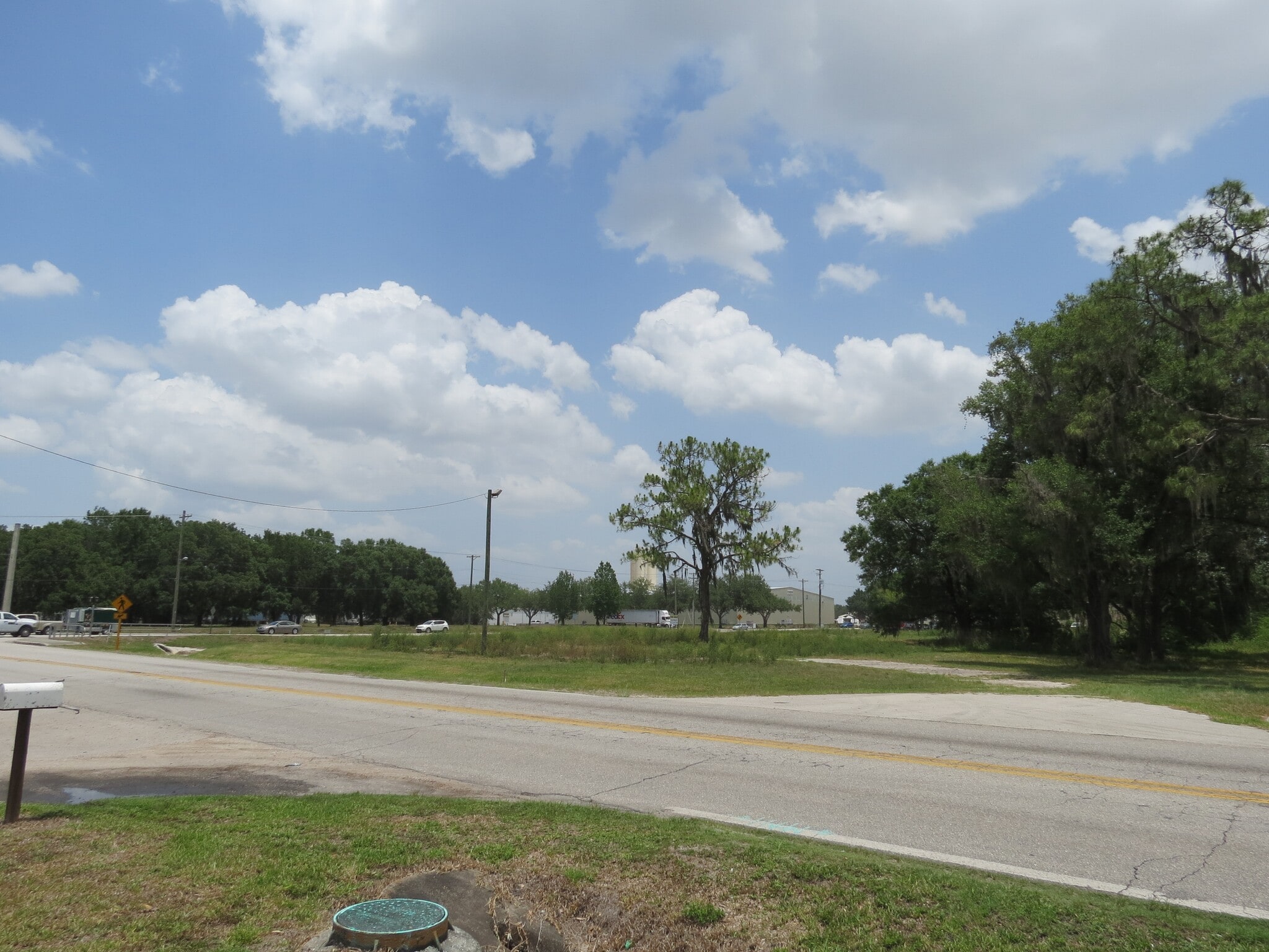 2021-2099 Airport Rd, Plant City, FL for Rent