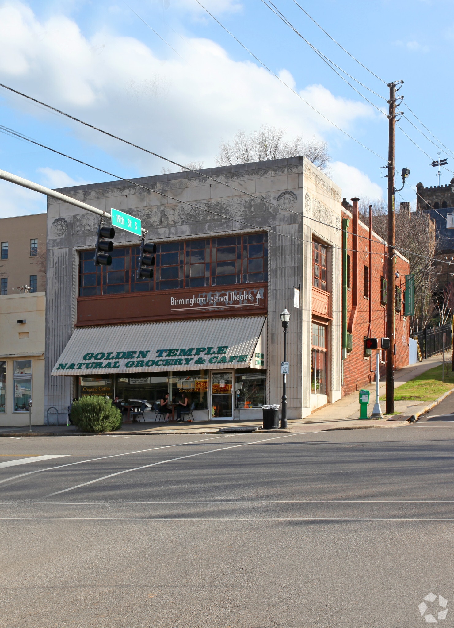 1901 11th Ave S, Birmingham, AL for Rent
