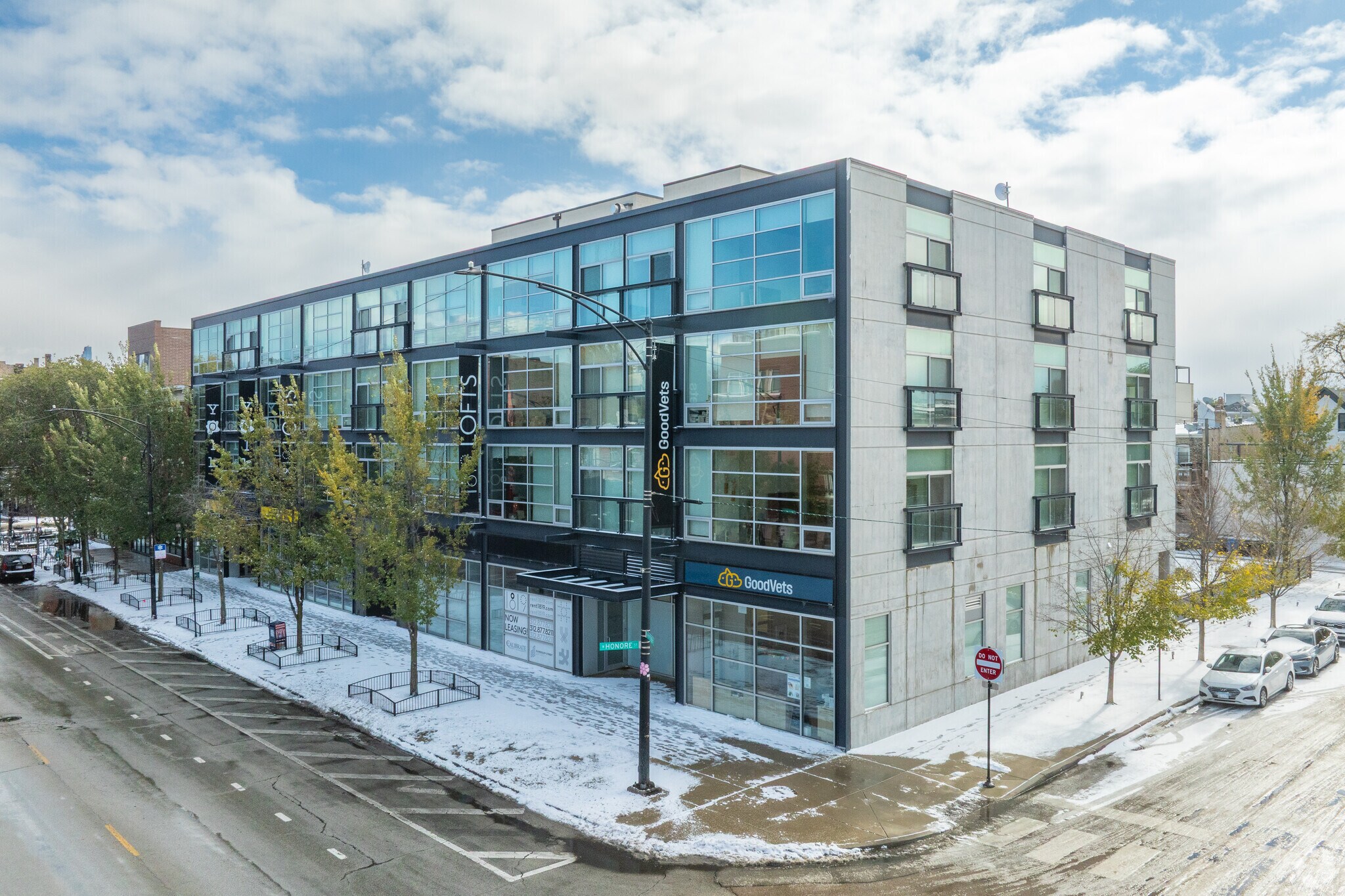 1819 W Division St, Chicago, IL for Rent