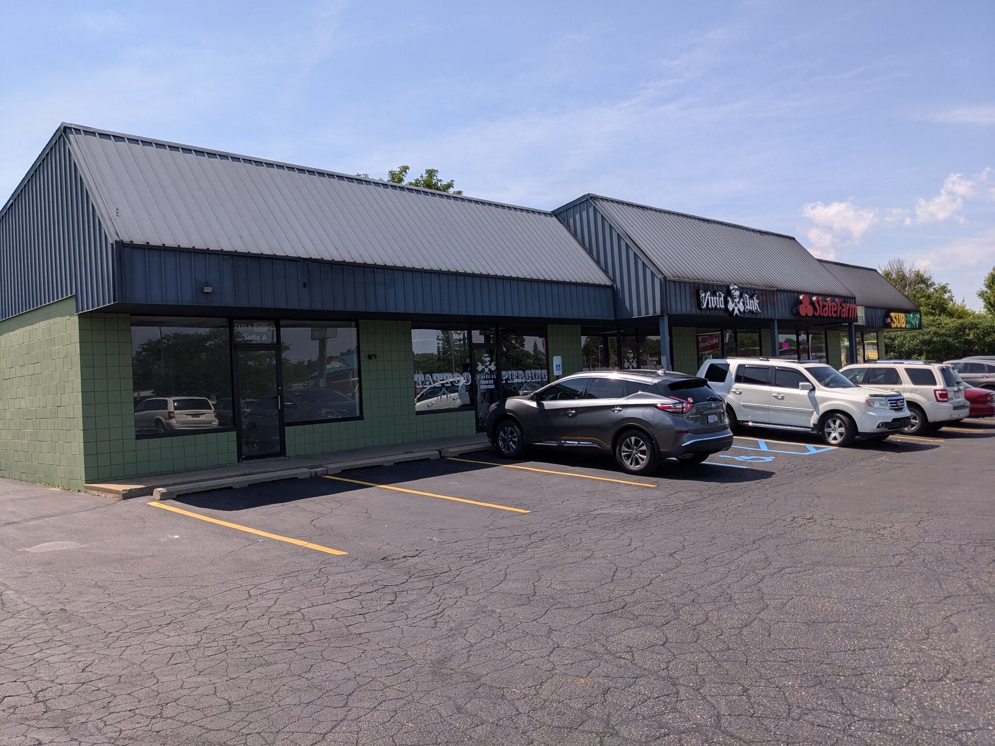 2375 Cedar St, Holt, MI for Rent