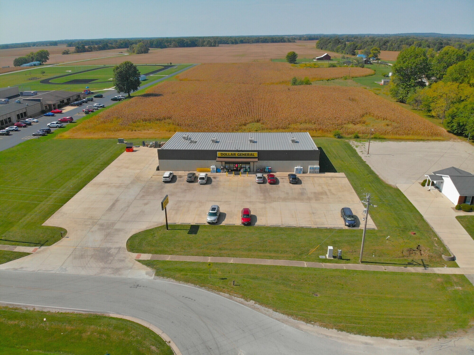 627 County Highway 22 Cowden, IL 62422 Retail Property for Sale on