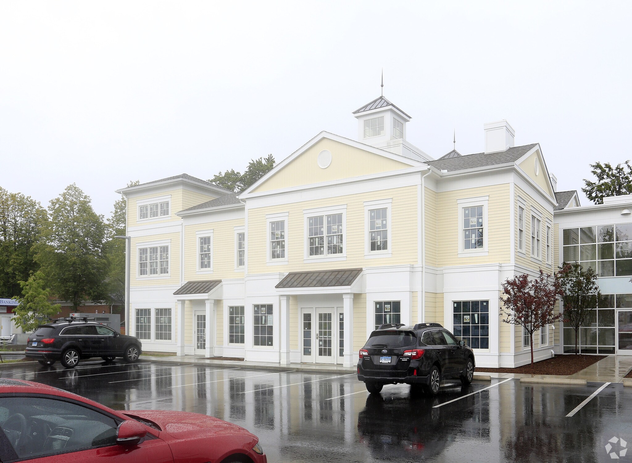 32 Church Hill Rd, Newtown, CT for Rent