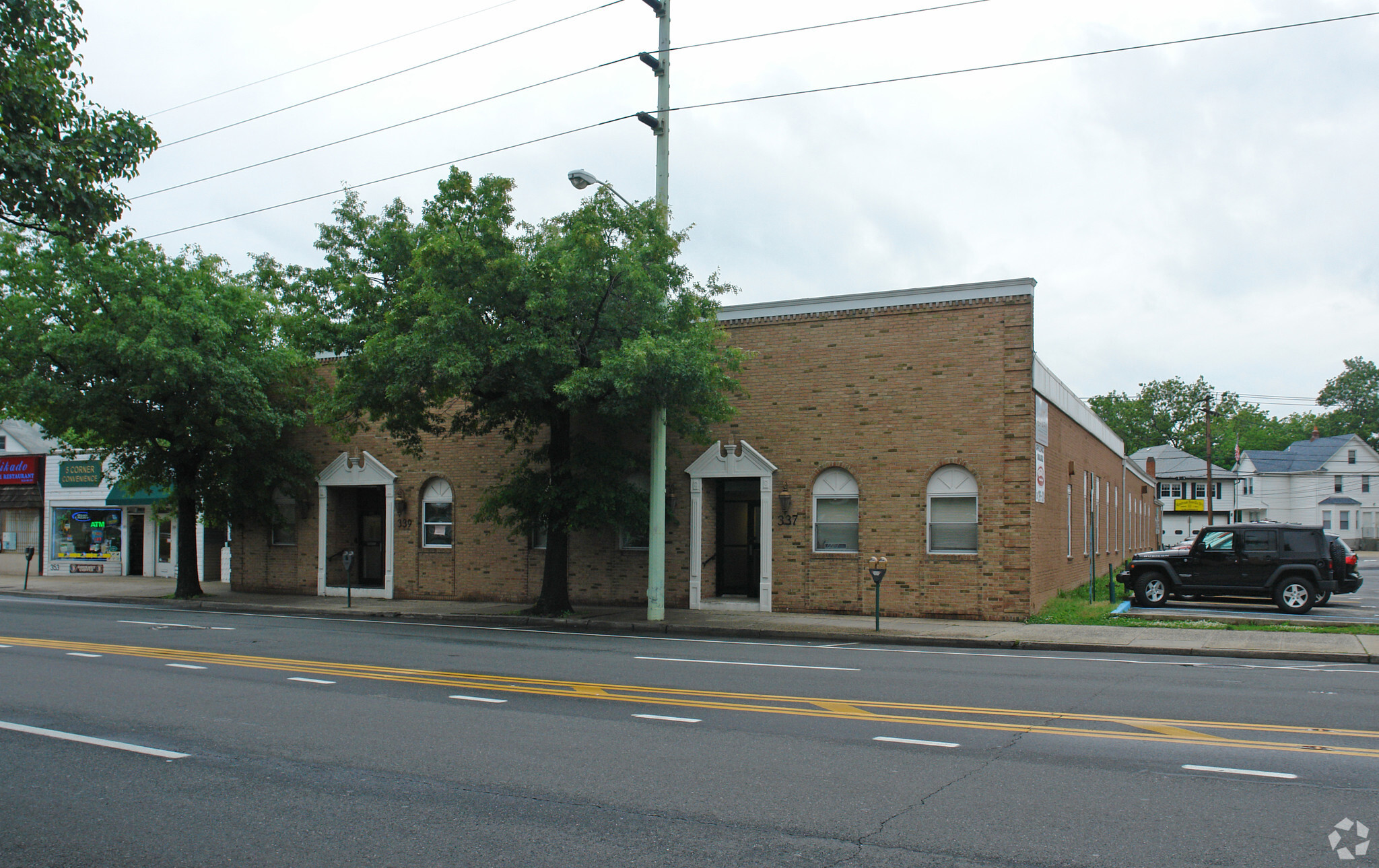 337-343 Merrick Rd, Lynbrook, NY for Rent