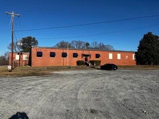 Hendersonville, NC Industrial - 1495 N Main St