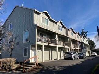 Portland, OR Apartments - 2602 SE 141st Ave