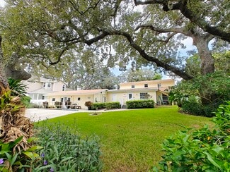 Tarpon Springs, FL Assisted Livings - 905 Virginia Ave