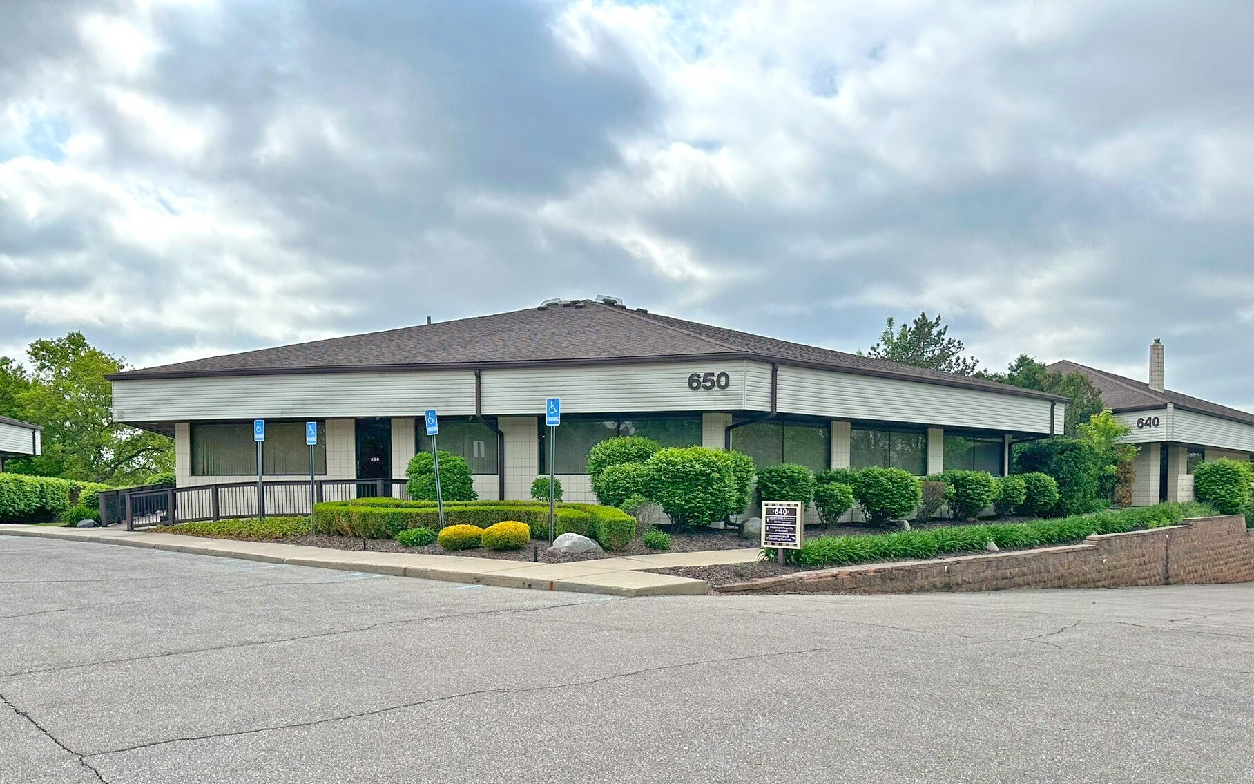650 Griswold St, Northville, MI for Rent