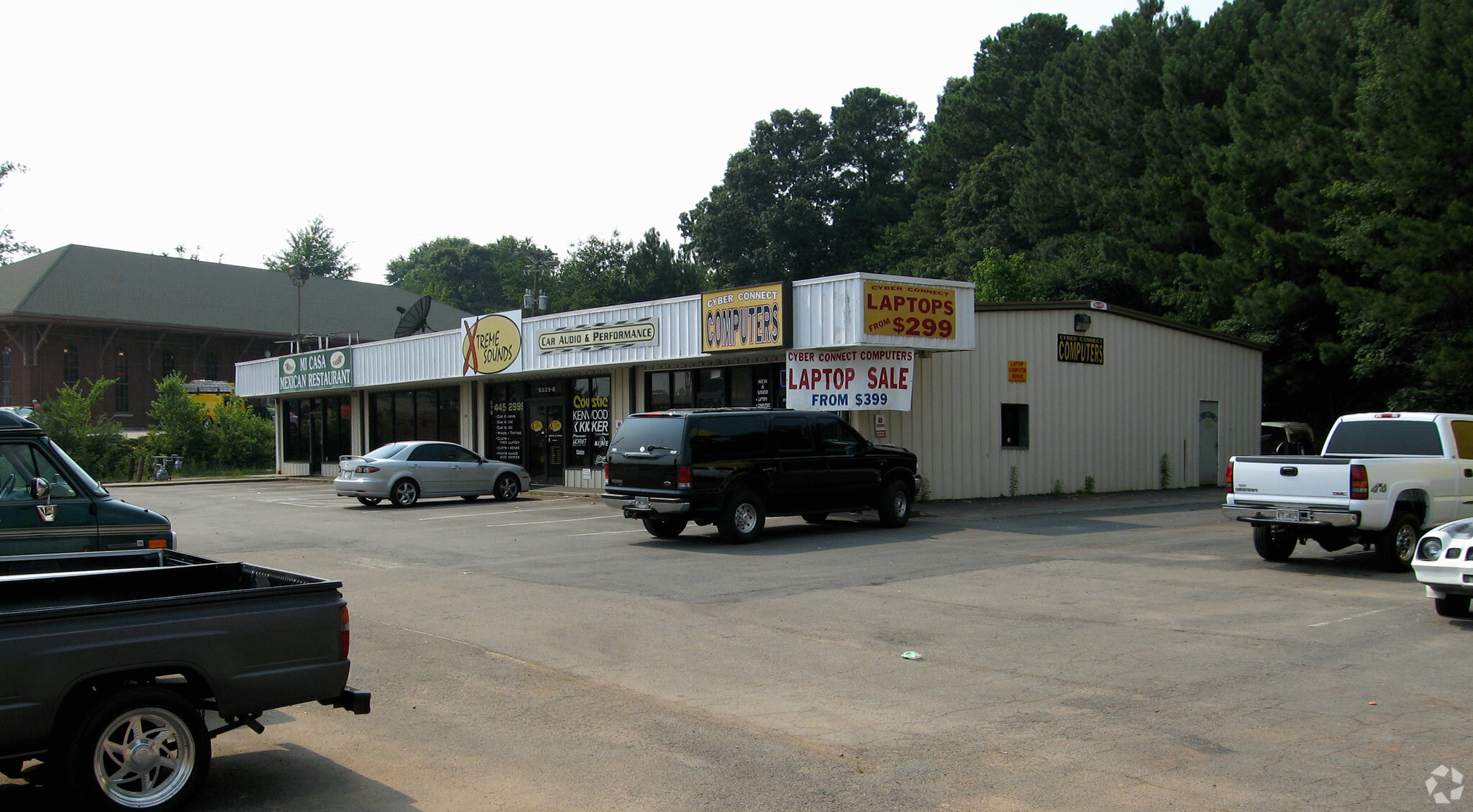 8525 Highway 92, Woodstock, GA for Rent