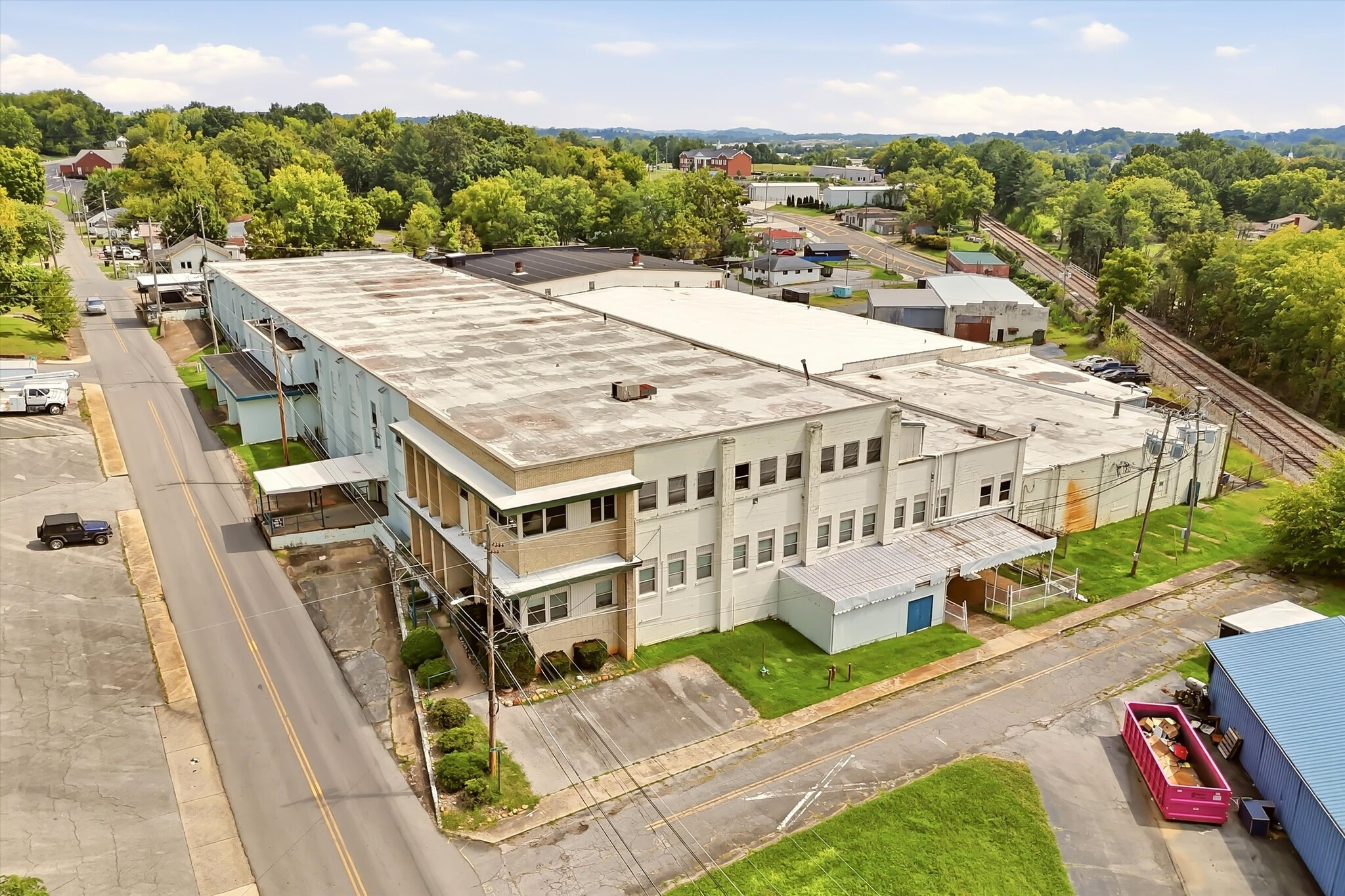406 N Irish St, Greeneville, TN for Sale
