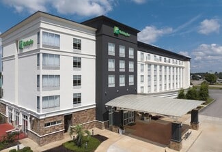 Meridian, MS Hospitality - 100 N Frontage Rd