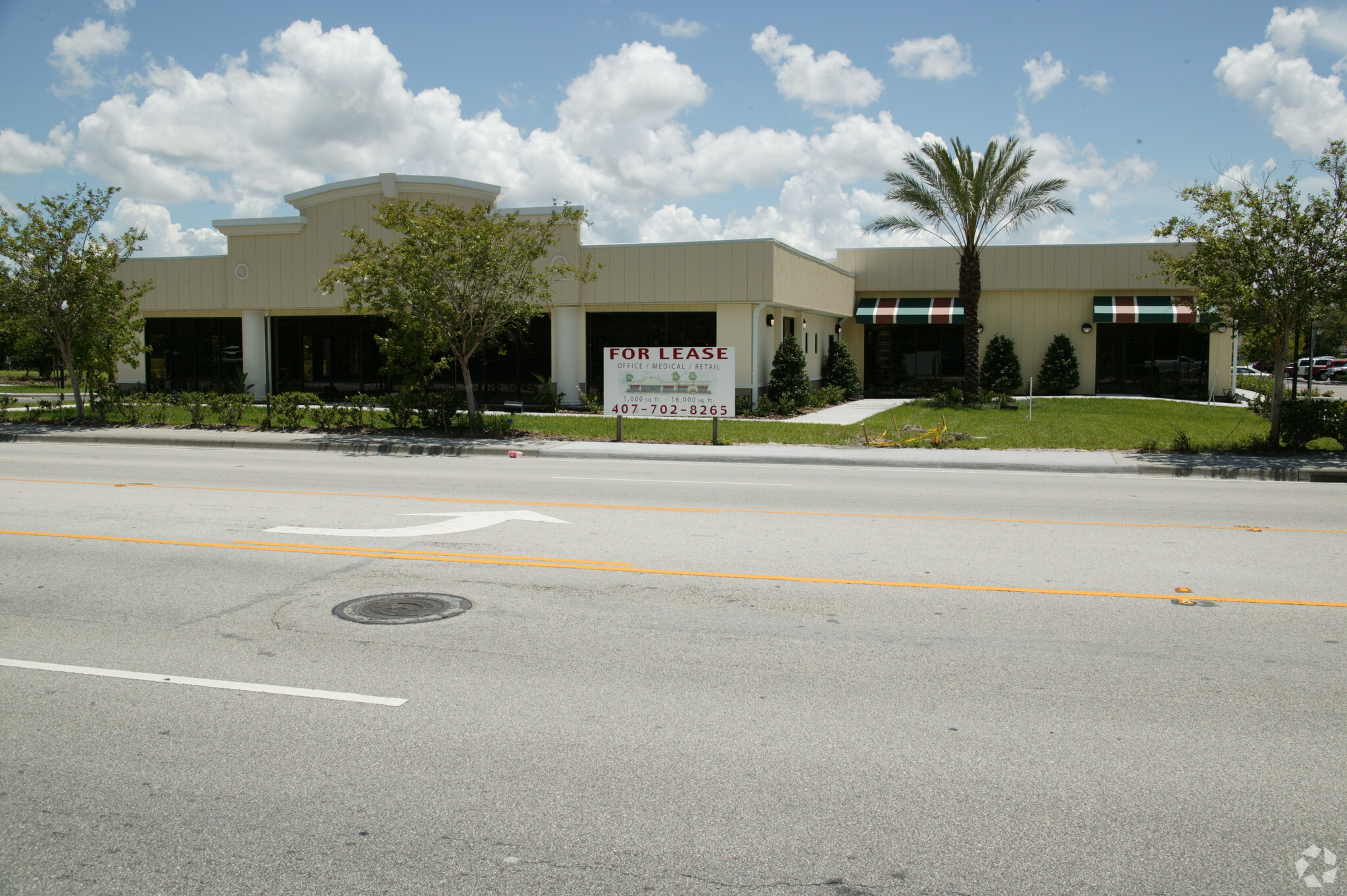 1110-1117 N Central Ave, Kissimmee, FL for Sale