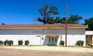 Cameron, TX Specialty - 707 W Main St