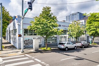 Portland, OR Flex - 530 NE Couch St