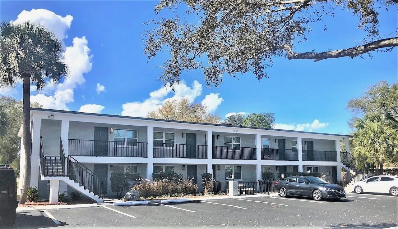 4200 1st St N, Saint Petersburg, FL for Sale
