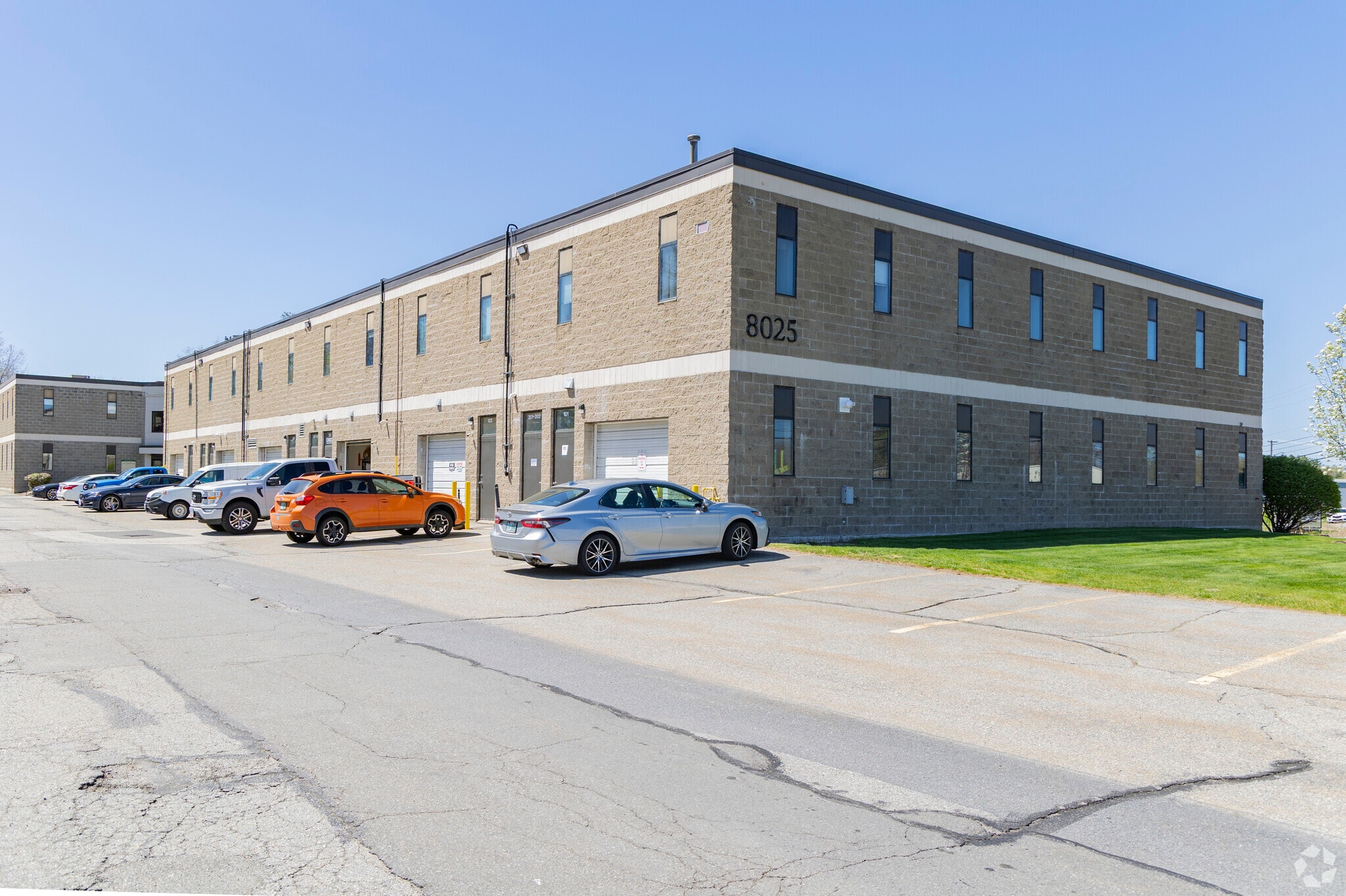 8025 S Willow St, Manchester, NH for Rent
