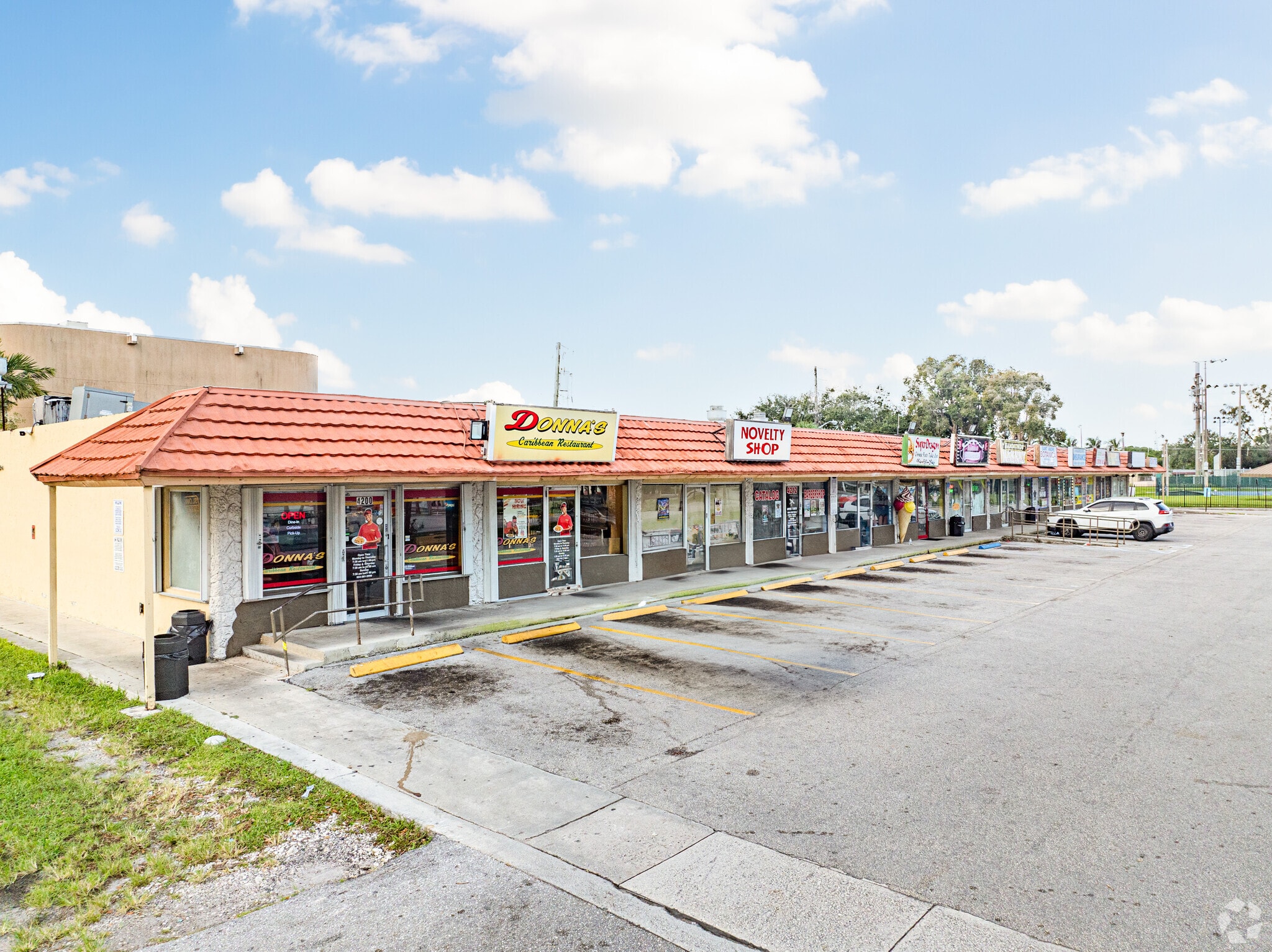 4200-4248 NW 12th St, Lauderhill, FL for Rent