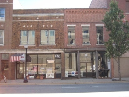 9 E University Ave, Champaign, IL for Rent