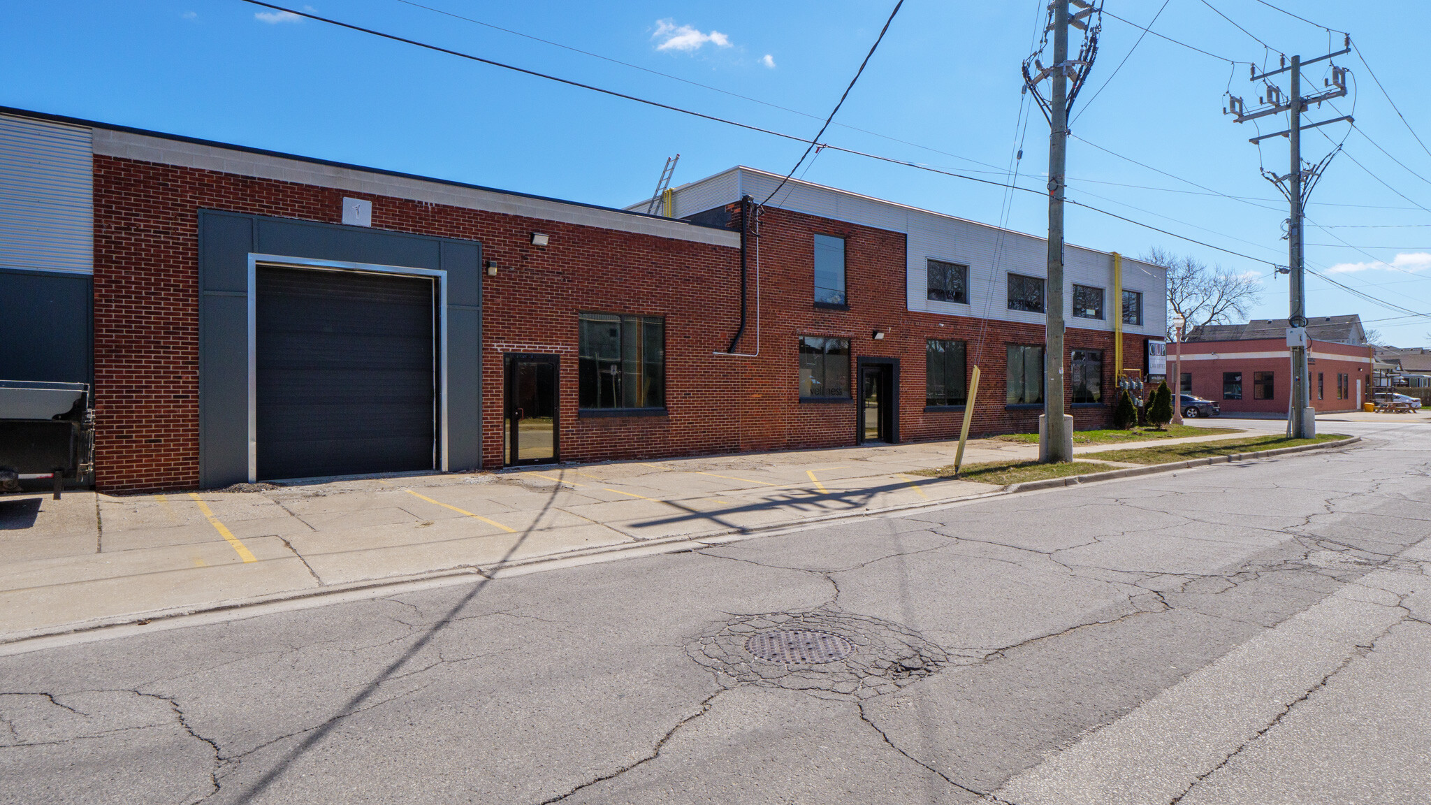 400 Erie St E, Windsor, ON for Rent