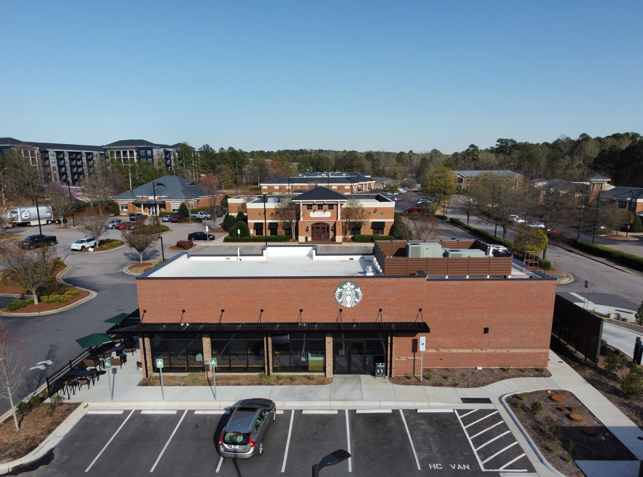 1070 Darrington Dr, Cary, NC for Sale