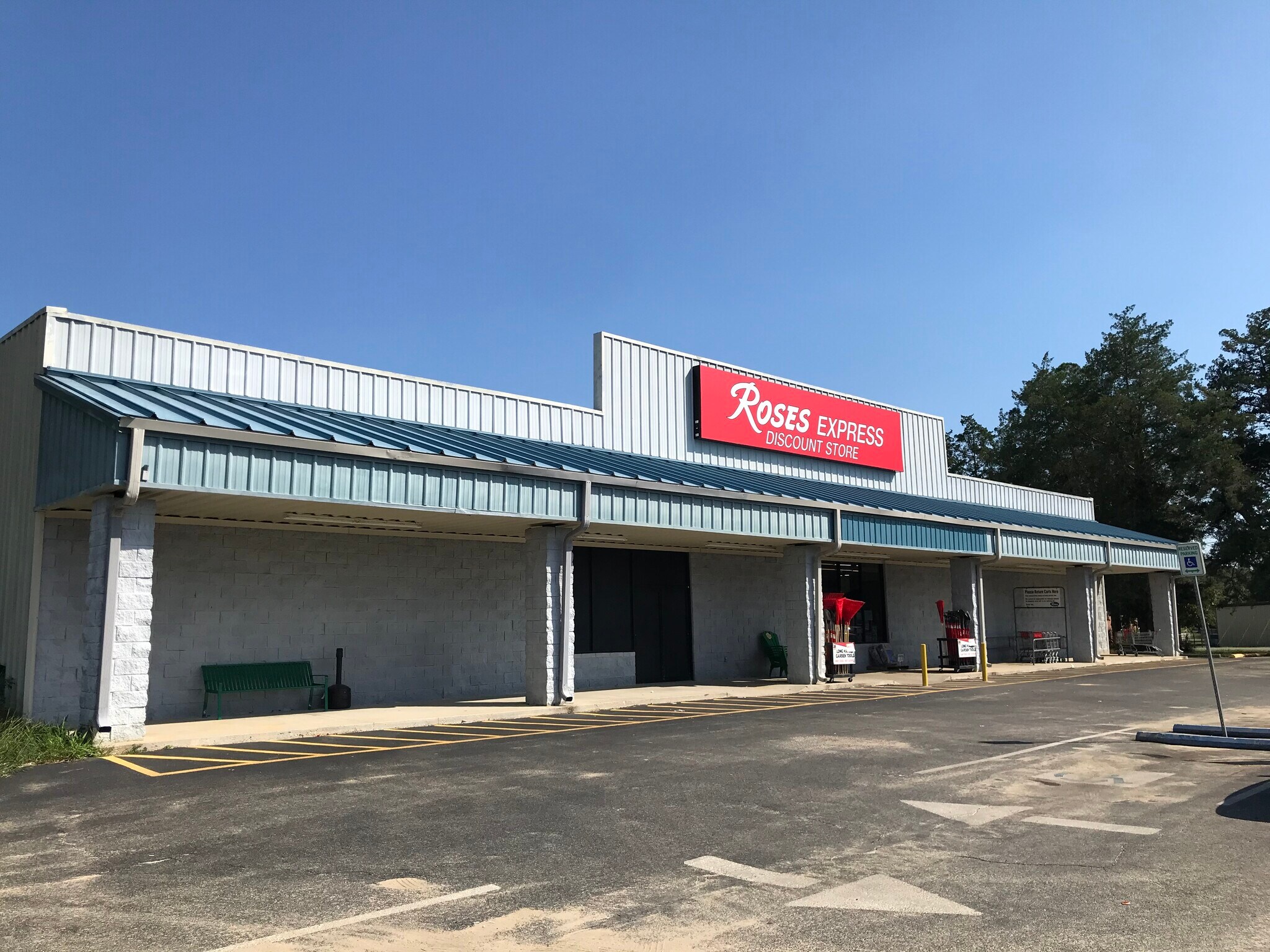 139 W Brazell St Reidsville, GA 30453 Retail Property for Lease on