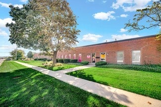 Elk Grove Village, IL Industrial - 2425-2435 Devon Ave
