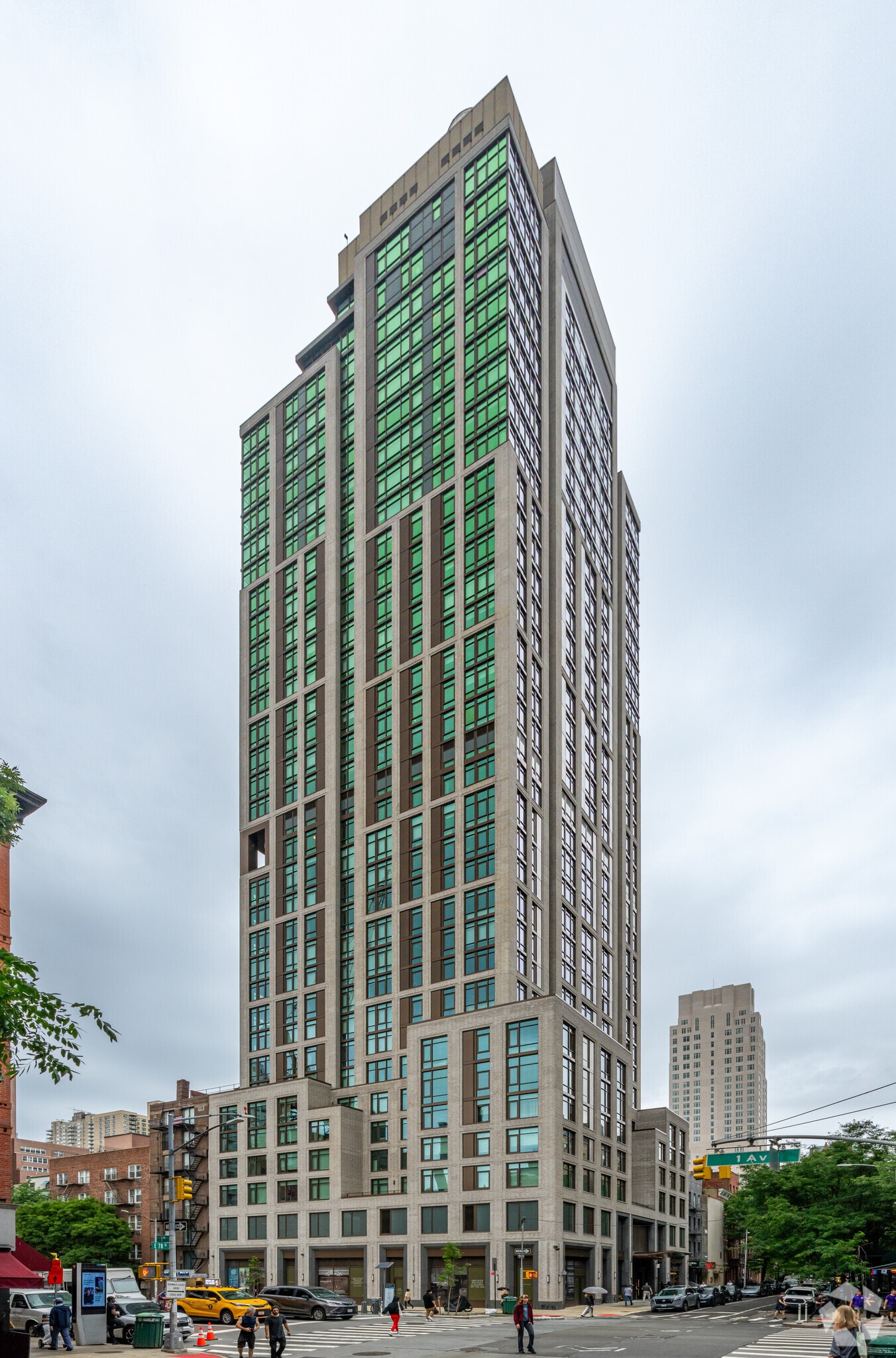 1489 2nd Ave, New York, NY for Sale